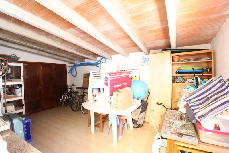 4 Cuarto Villa en venta