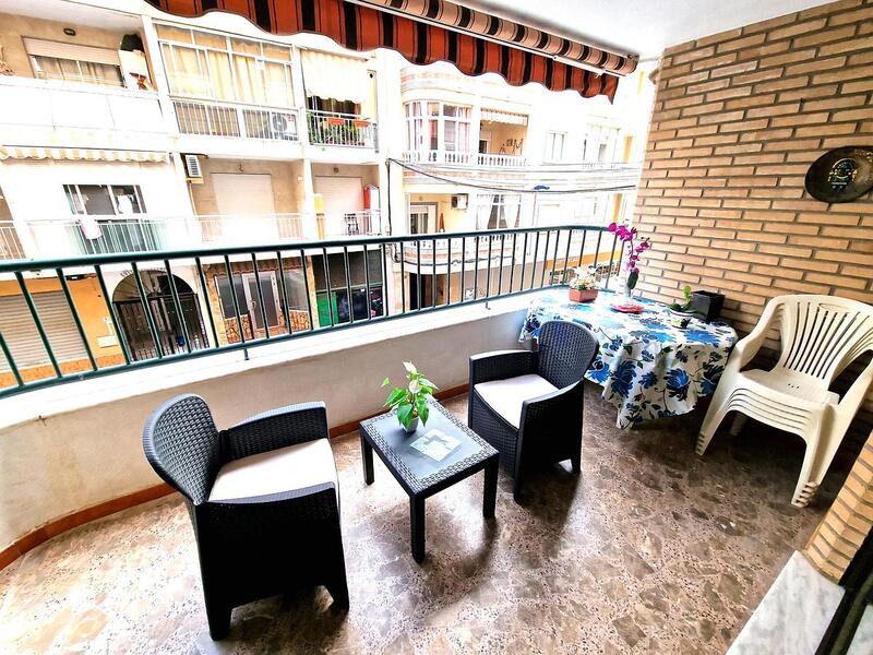 2 slaapkamer Appartement Te koop