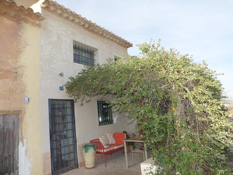 Auberge à vendre dans Pinoso, Alicante