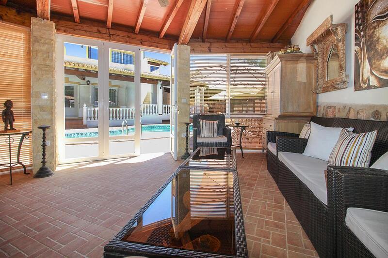 5 bedroom Villa for sale