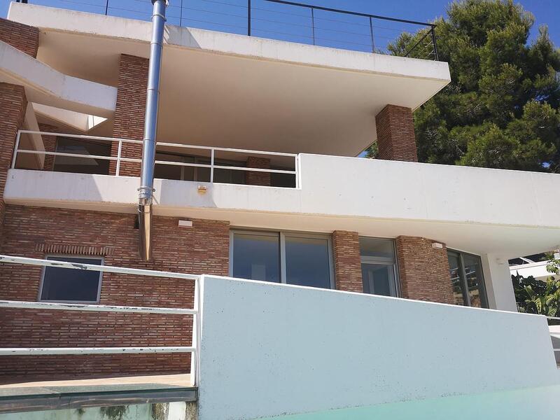 Villa til salgs i Javea, Alicante