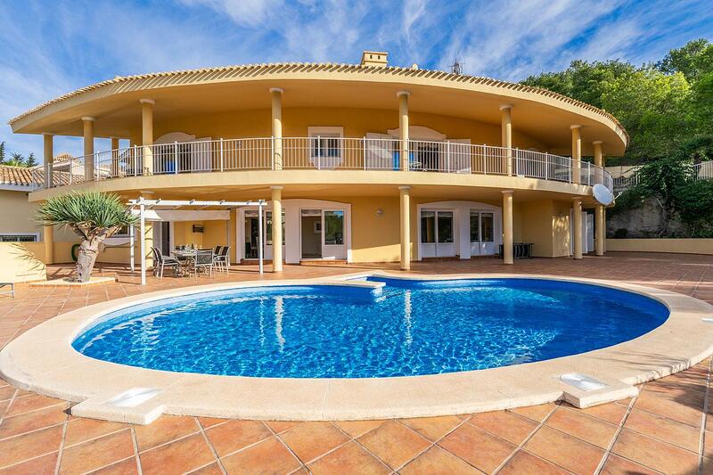 Villa for sale in La Manga Golf Club, Murcia