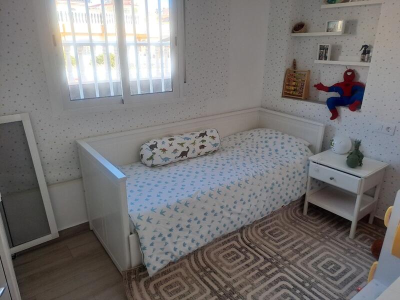 4 Cuarto Adosado en venta