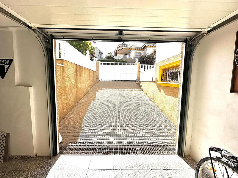 4 Cuarto Villa en venta