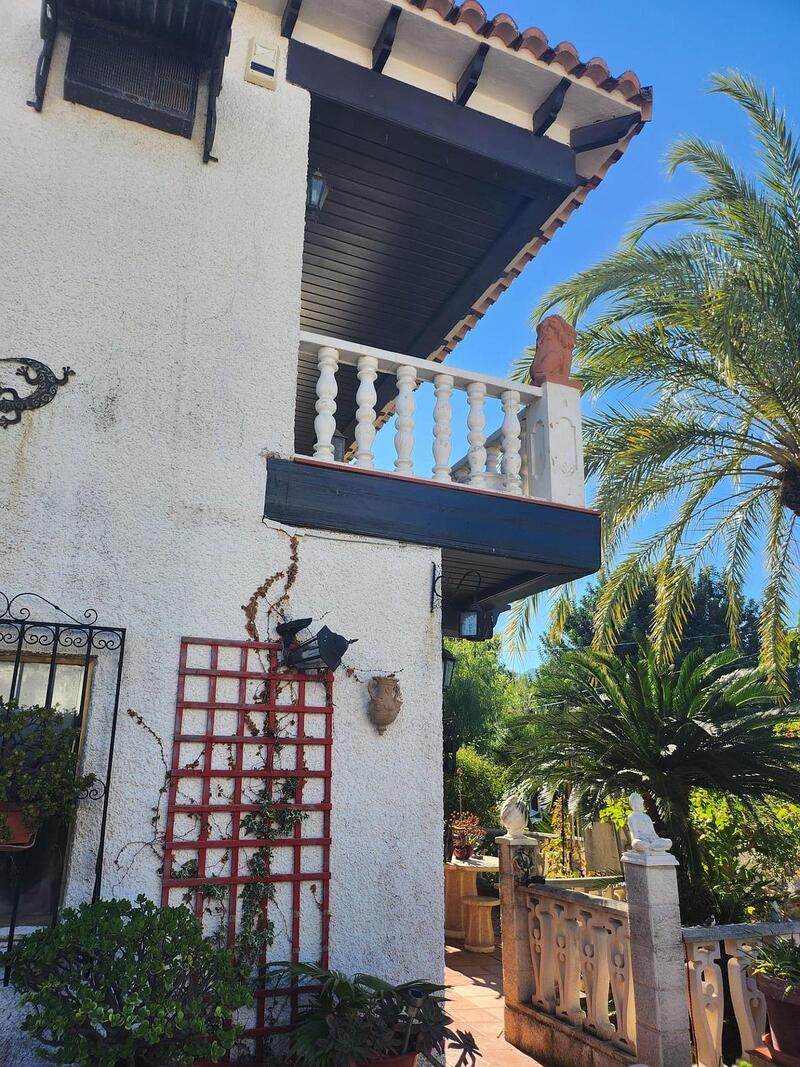 7 Cuarto Villa en venta