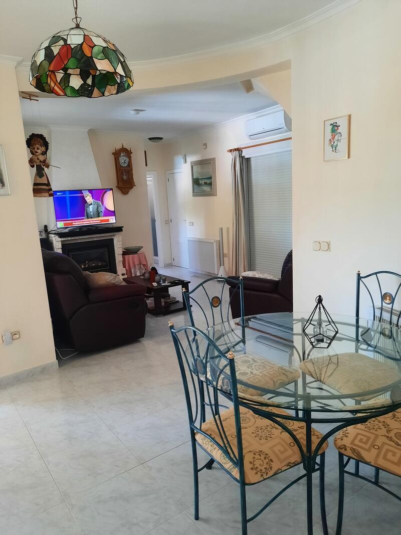 3 Cuarto Villa en venta