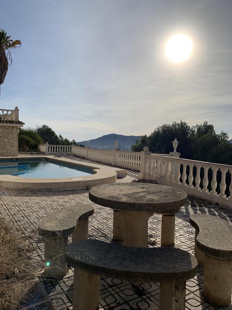 Villa à vendre dans La Nucia, Alicante