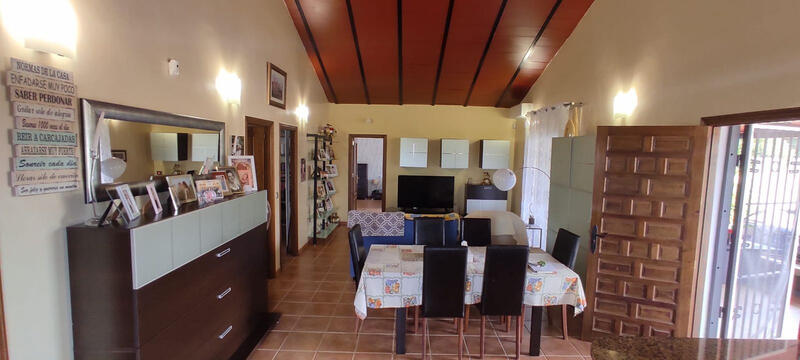 3 Cuarto Casa de Campo en venta