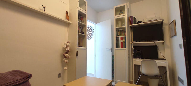 2 Cuarto Villa en venta