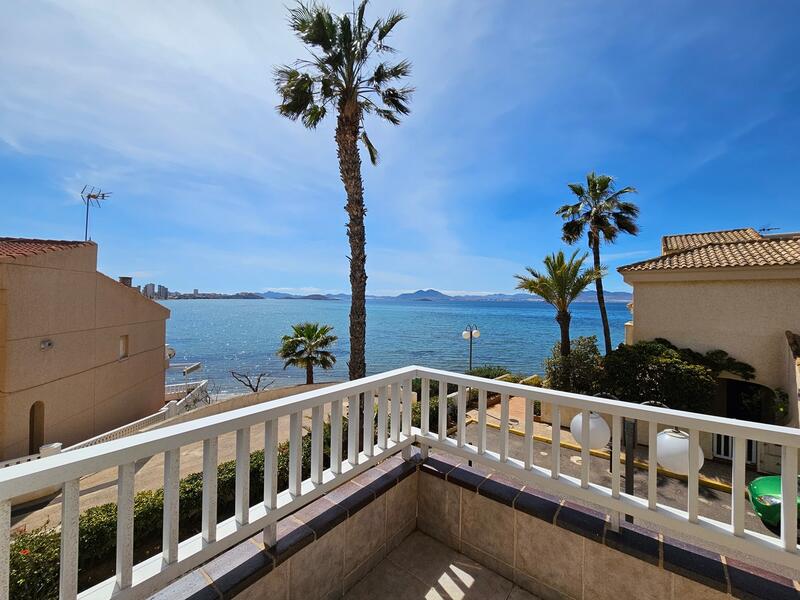 квартира продается в La Manga del Mar Menor, Murcia