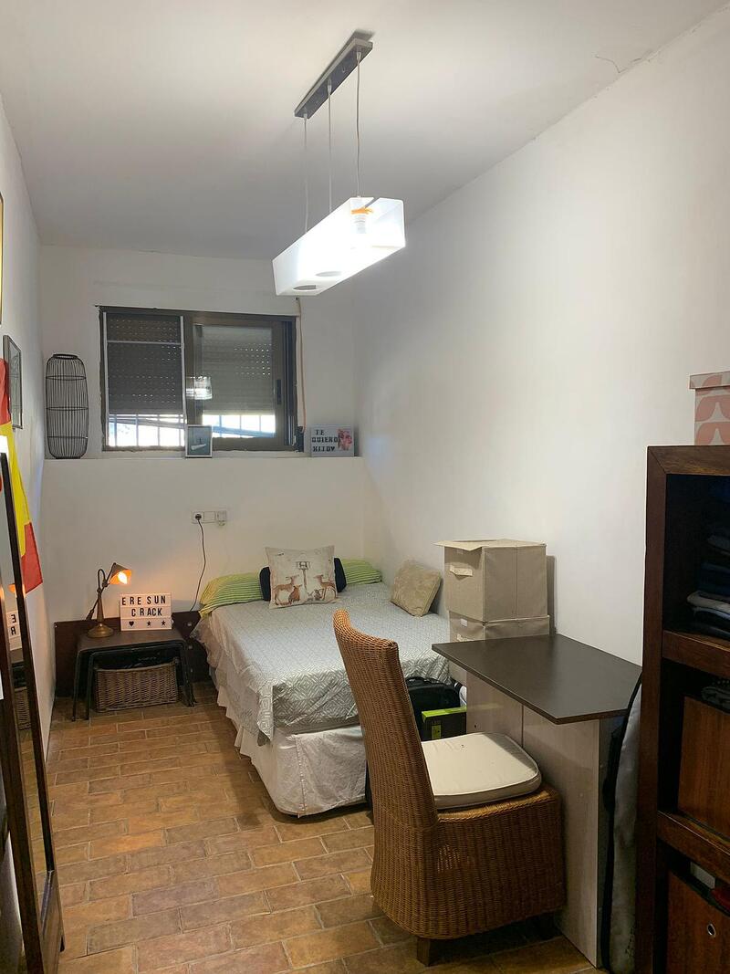 2 Cuarto Villa en venta