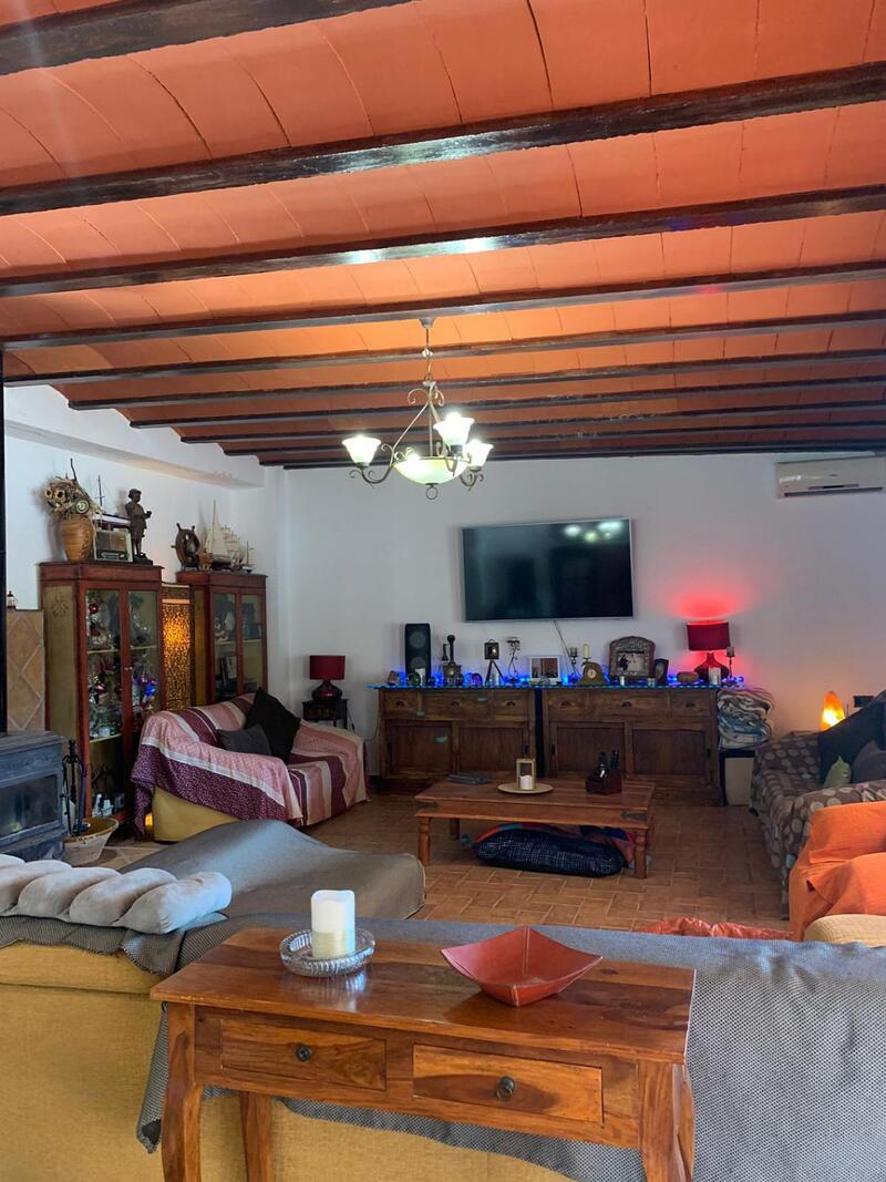 2 Cuarto Villa en venta