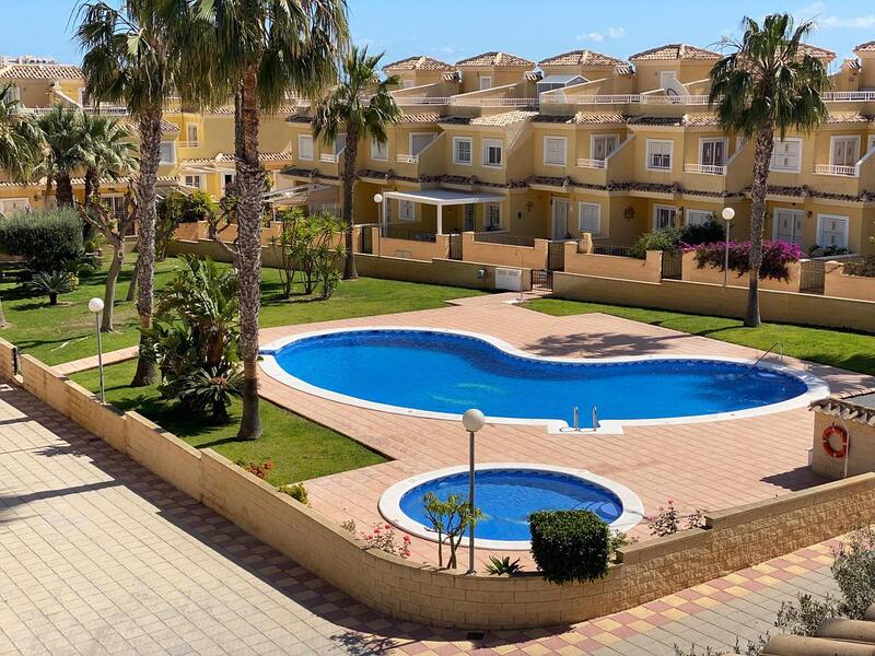 Townhouse for sale in Torrevieja, Alicante