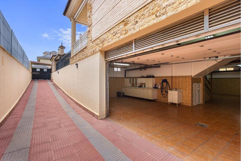 5 Cuarto Villa en venta