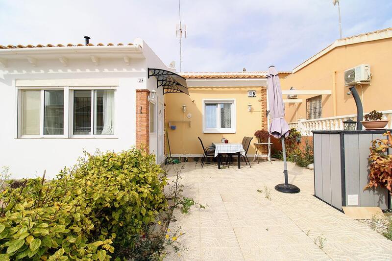 1 bedroom Villa for sale