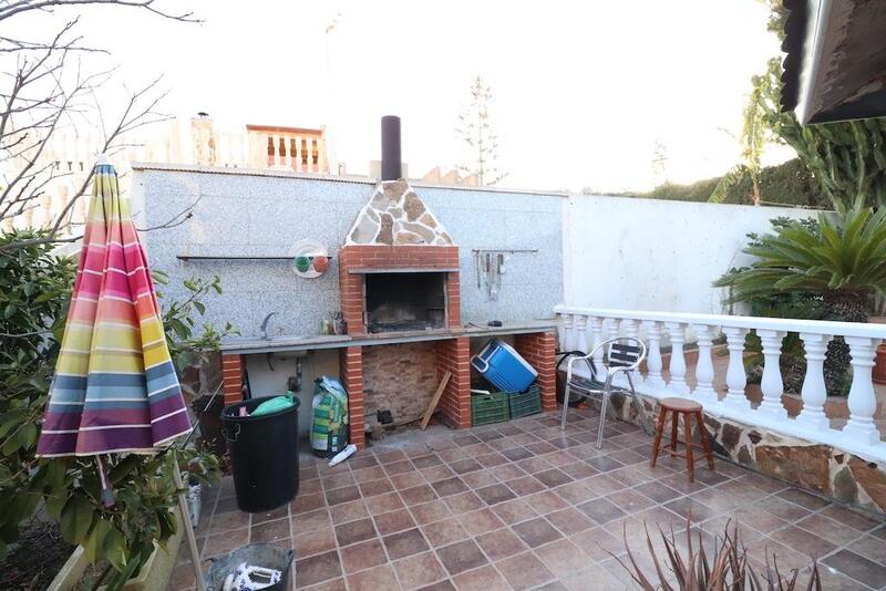 4 Cuarto Villa en venta