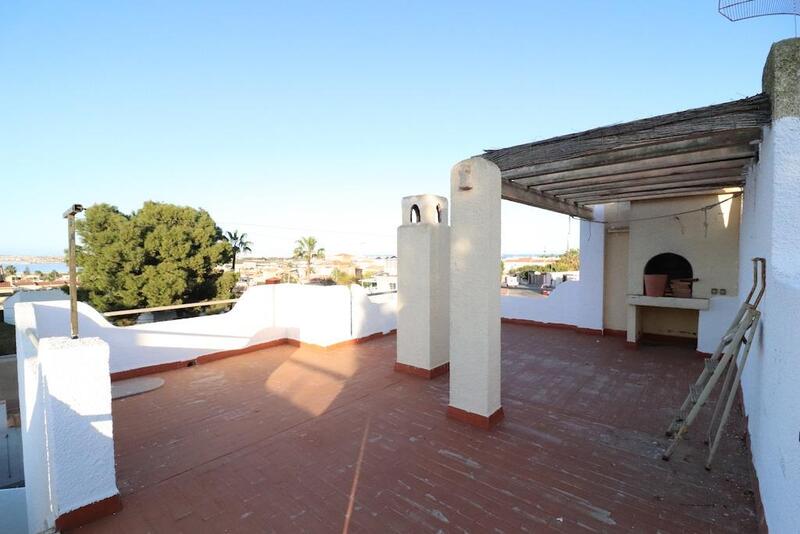 4 Cuarto Villa en venta