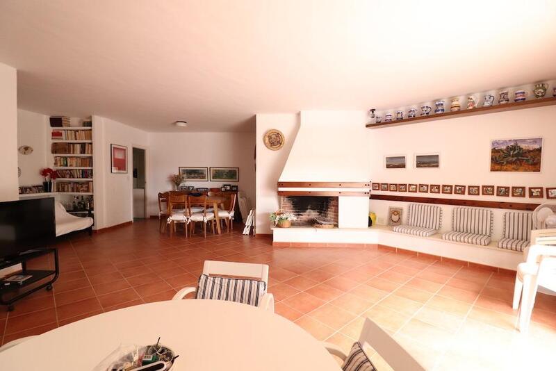 7 Cuarto Villa en venta