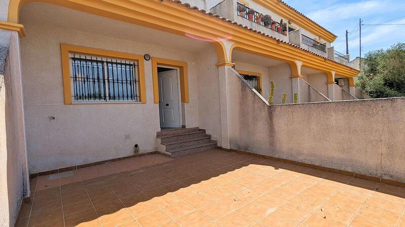 3 bedroom Townhouse for sale