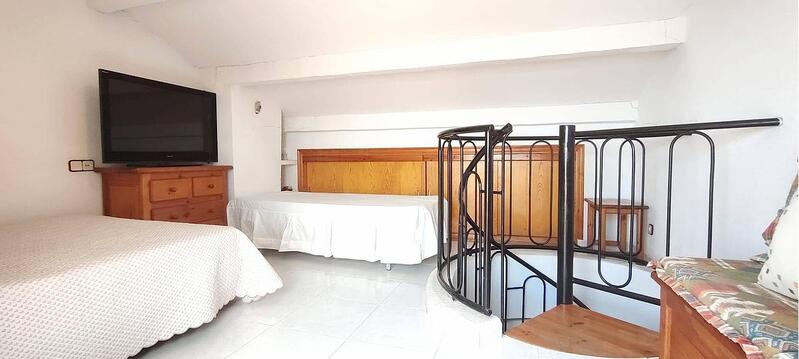 3 Cuarto Adosado en venta