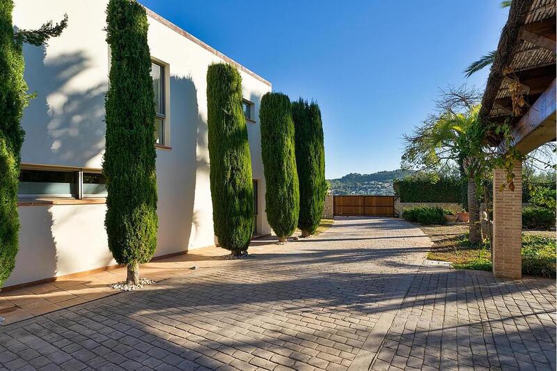 4 Cuarto Villa en venta