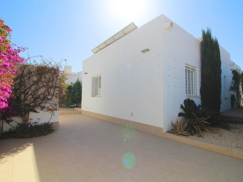 3 Cuarto Villa en venta