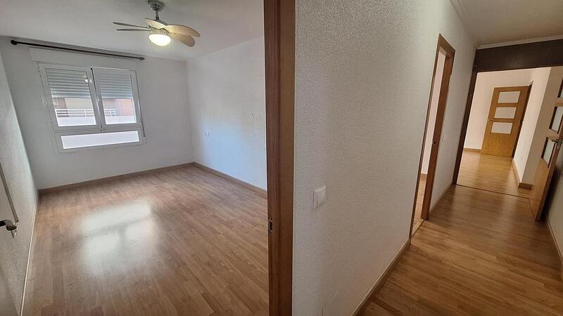 4 slaapkamer Appartement Te koop