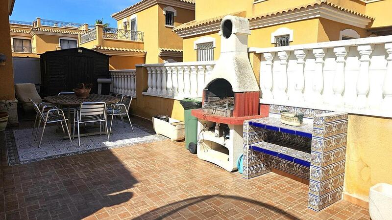 3 Cuarto Adosado en venta