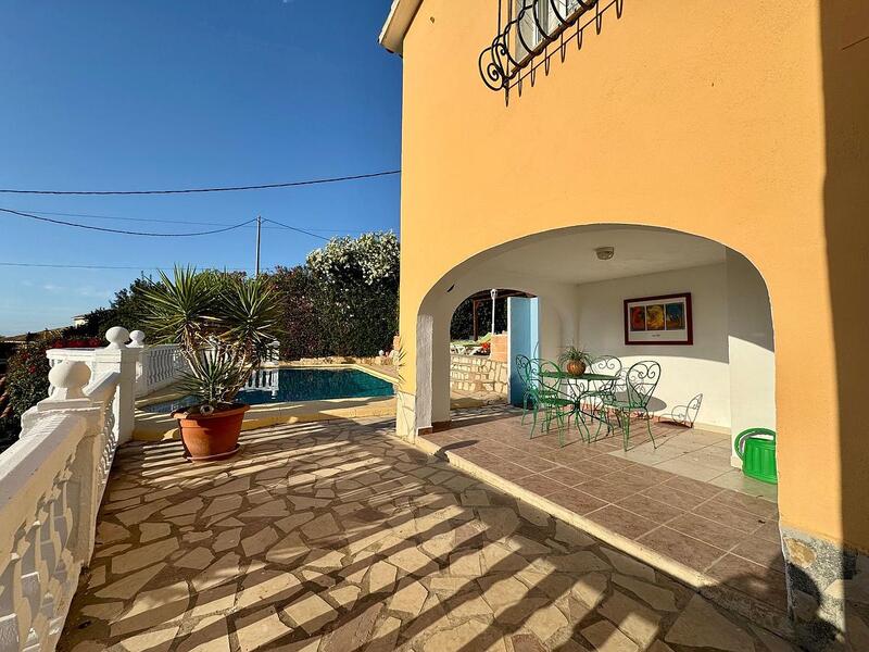 3 Cuarto Villa en venta