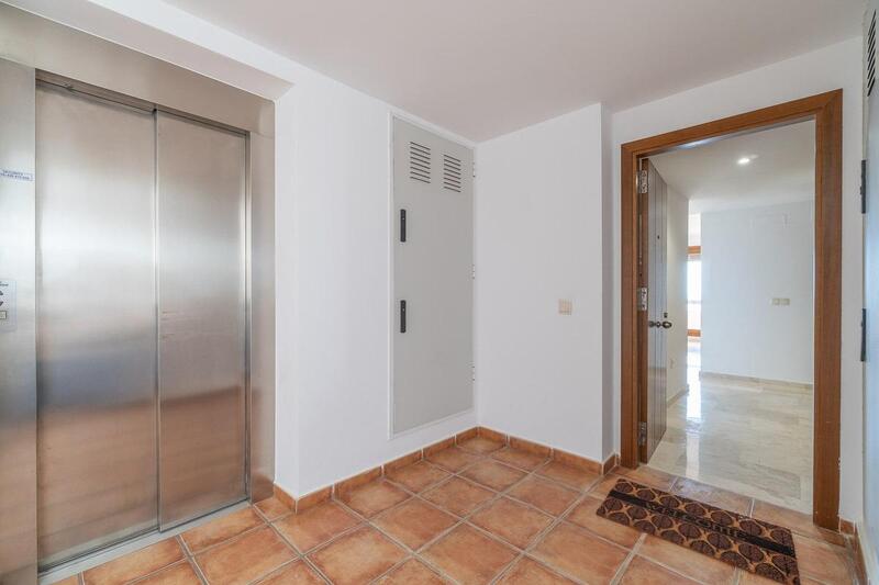 2 slaapkamer Appartement Te koop