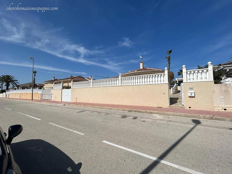 3 Cuarto Villa en venta