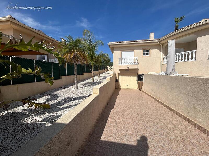 3 Cuarto Villa en venta