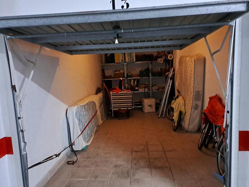 2 slaapkamer Appartement Te koop