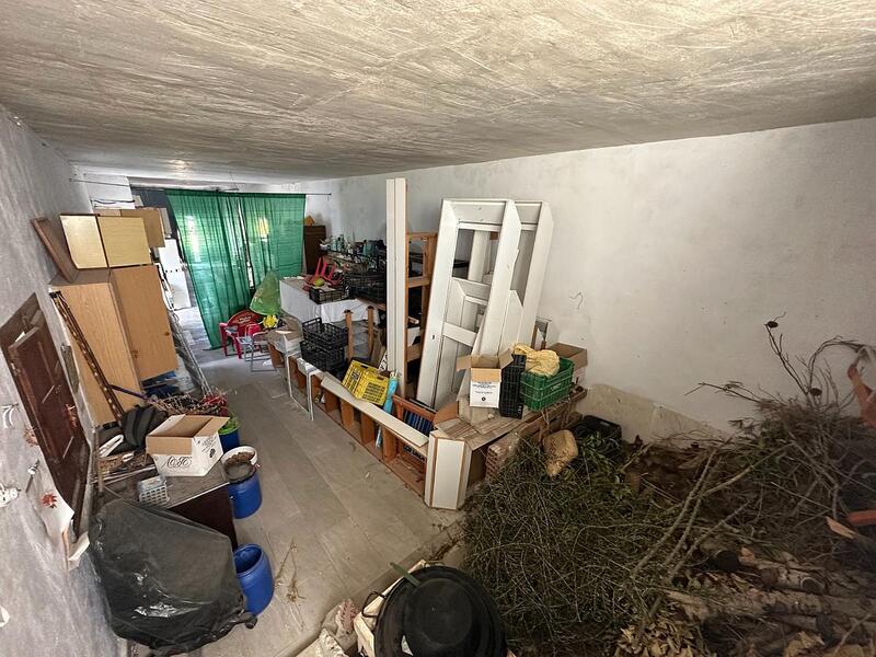 4 slaapkamer Gezinswoning Te koop