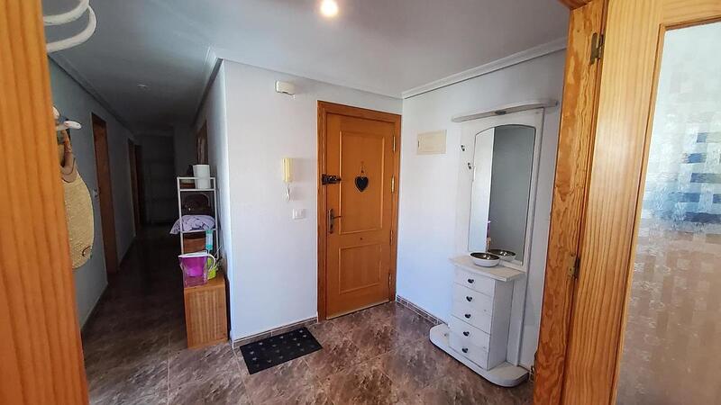 3 slaapkamer Appartement Te koop