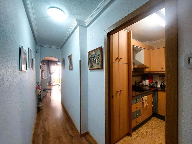 2 slaapkamer Appartement Te koop