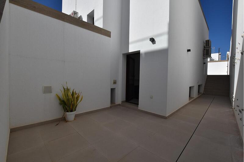 3 Cuarto Villa en venta