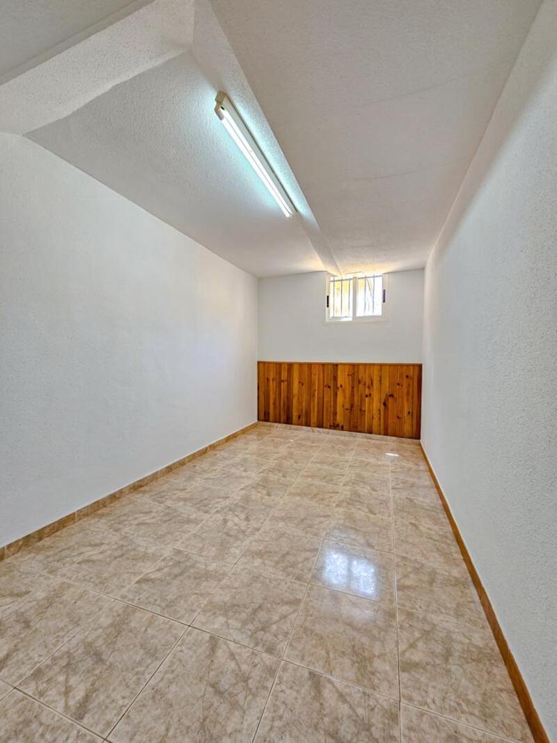 7 Cuarto Villa en venta