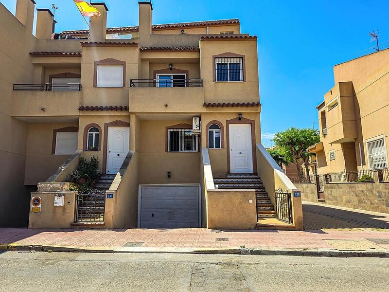 7 Cuarto Villa en venta