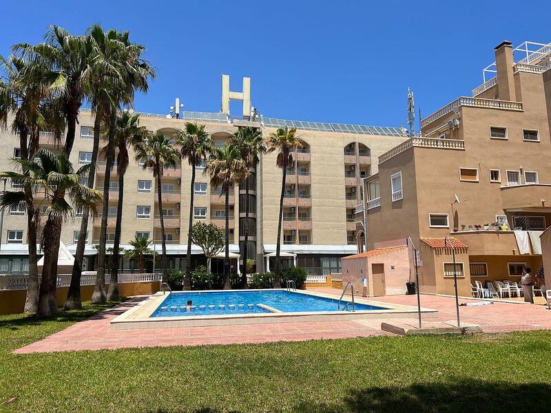 Appartement zu verkaufen in Punta Prima, Alicante