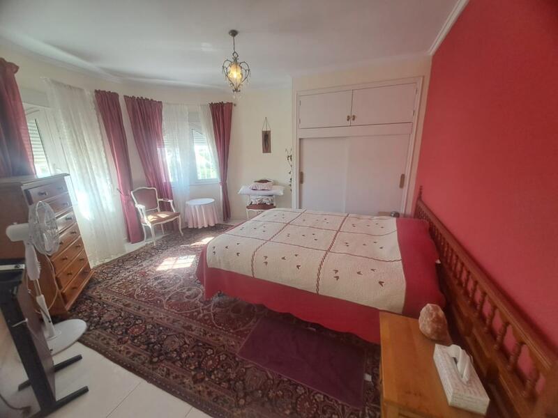 5 slaapkamer Villa Te koop