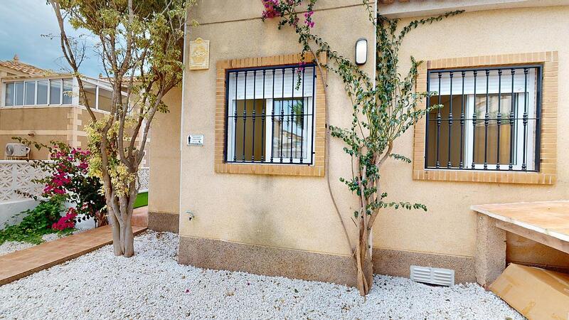 3 bedroom Townhouse for sale