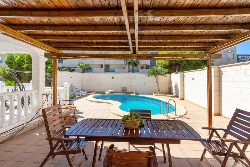 Villa à vendre dans Orihuela Costa, Alicante