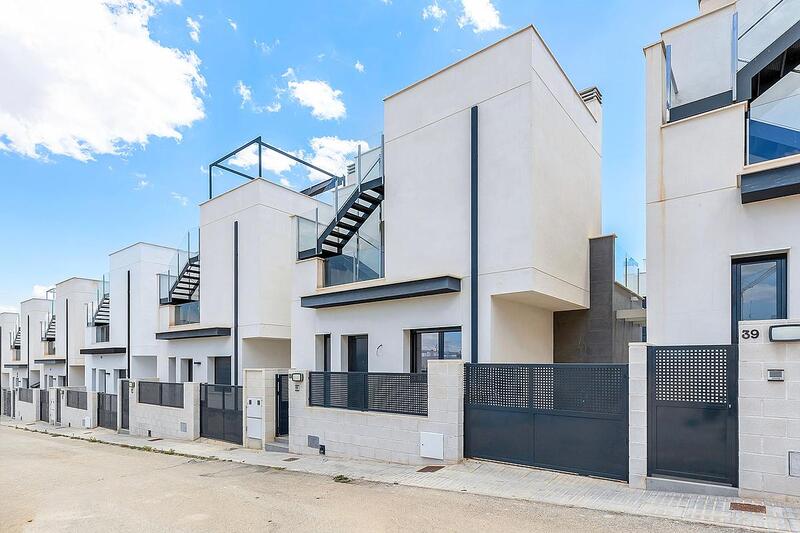 3 Cuarto Villa en venta