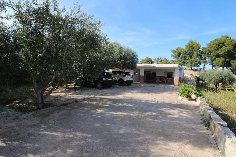 2 bedroom Country House for sale