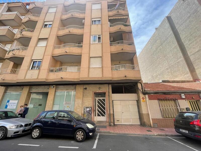 Apartamento en venta en Torrevieja, Alicante