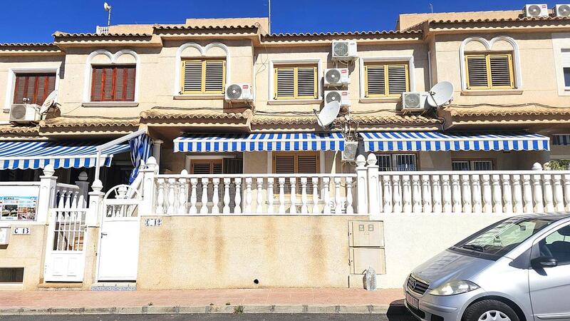 Stadthaus zu verkaufen in Torrevieja, Alicante