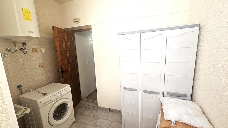 3 slaapkamer Gezinswoning Te koop