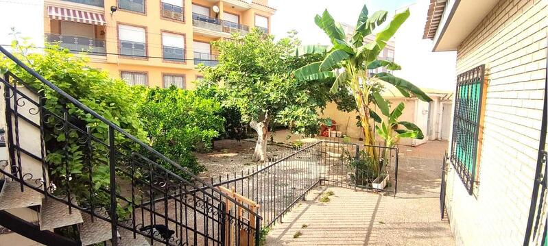 4 Cuarto Villa en venta