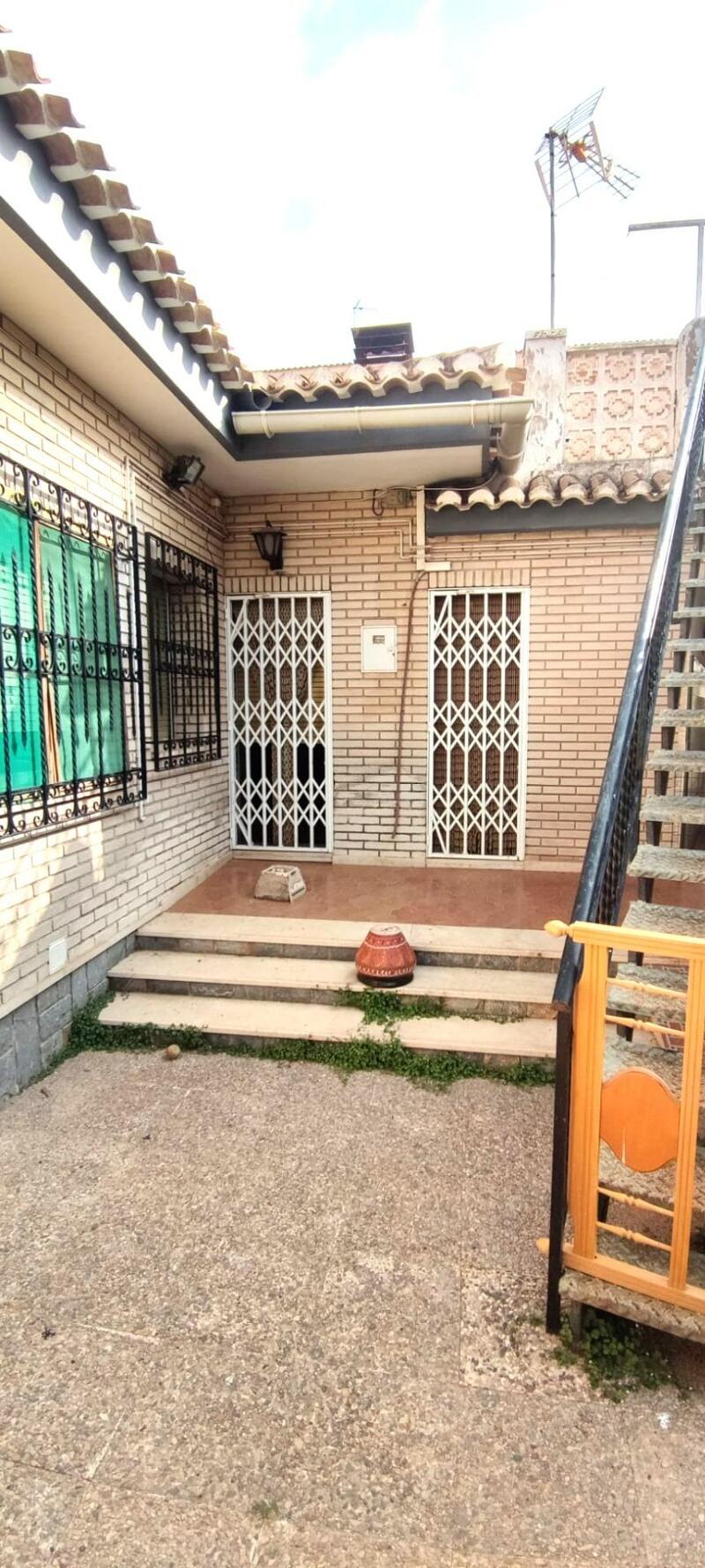 4 Cuarto Villa en venta